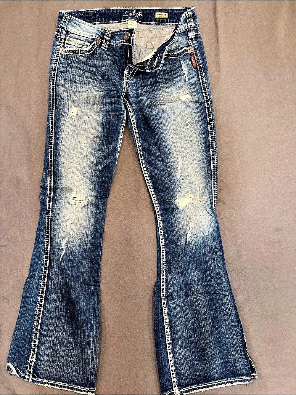 Silver Jeans Twisted Flare Jeans in Blue Waist 29 1016